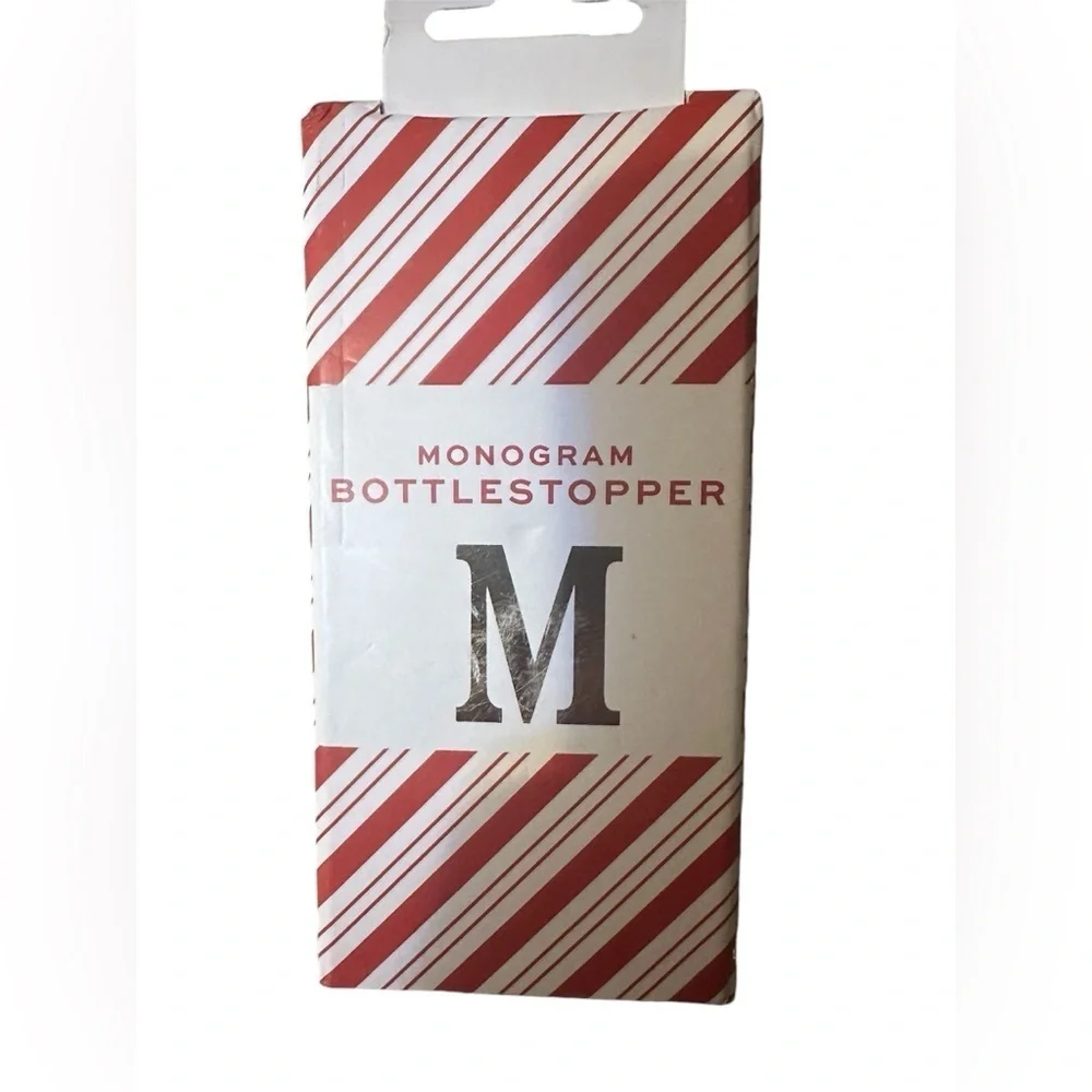Monogrammed Letter‎ M wine stopper new in package Bottlestopper
